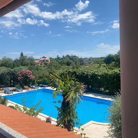 Apartments Aurelia Nova Vas  المظهر الخارجي الصورة