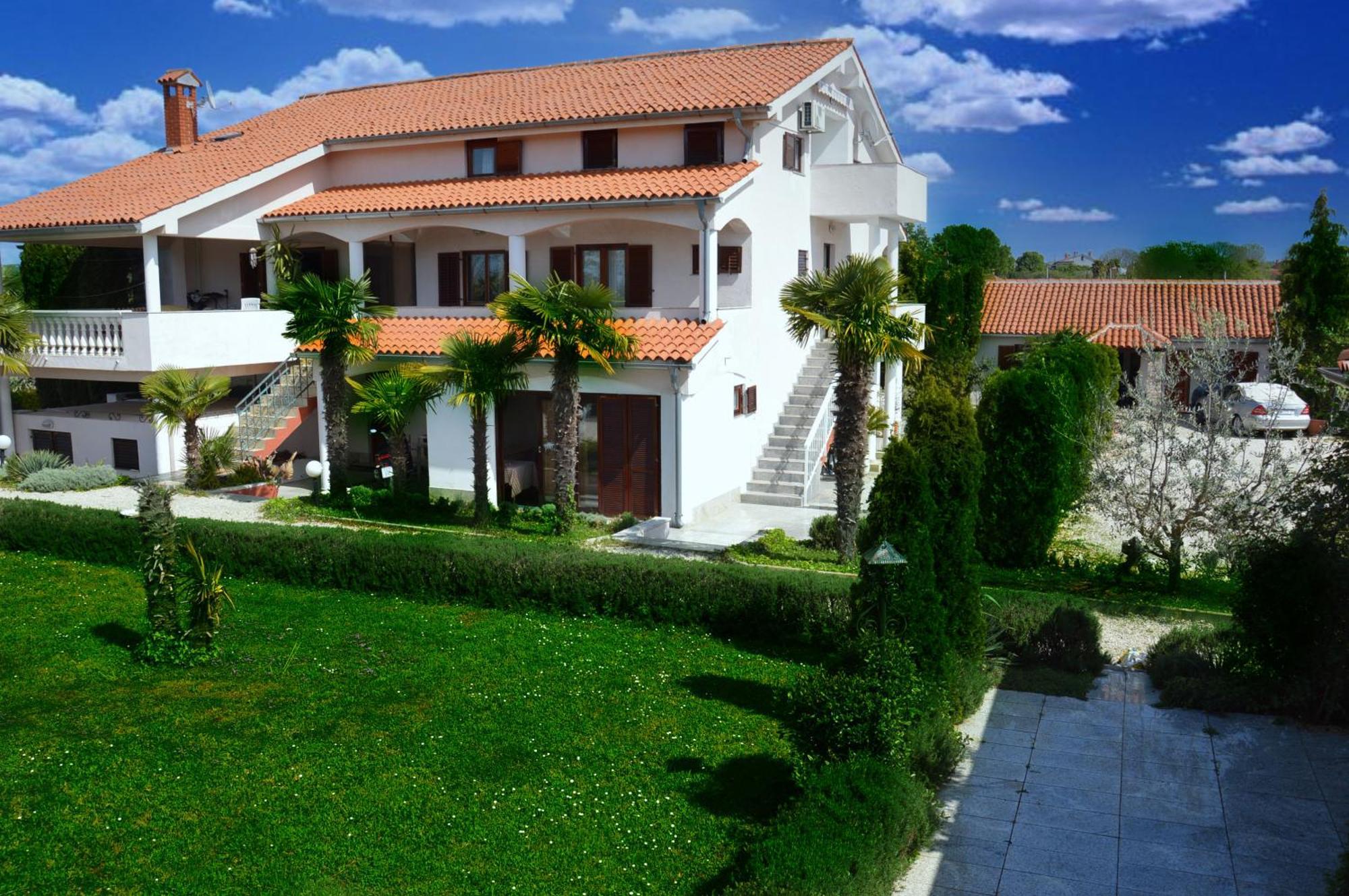 Apartments Aurelia Nova Vas  المظهر الخارجي الصورة