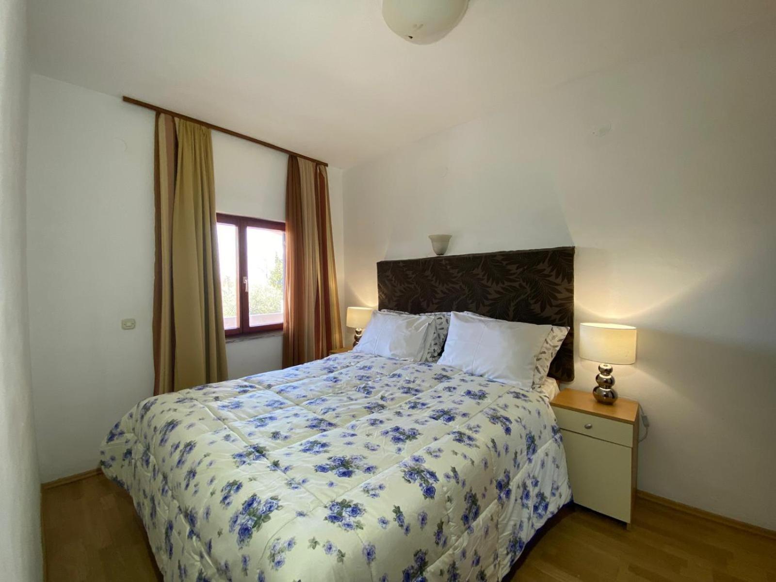 Apartments Aurelia Nova Vas  المظهر الخارجي الصورة